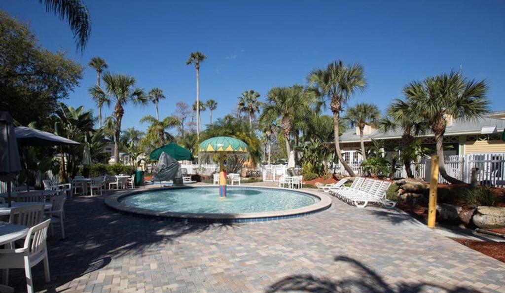 Tropical Palms Premium Two-Bedroom Loft Cottage 77 Orlando Buitenkant foto