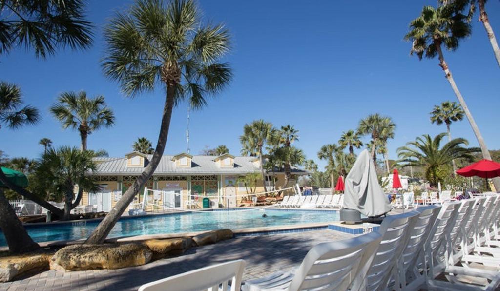 Tropical Palms Premium Two-Bedroom Loft Cottage 77 Orlando Buitenkant foto
